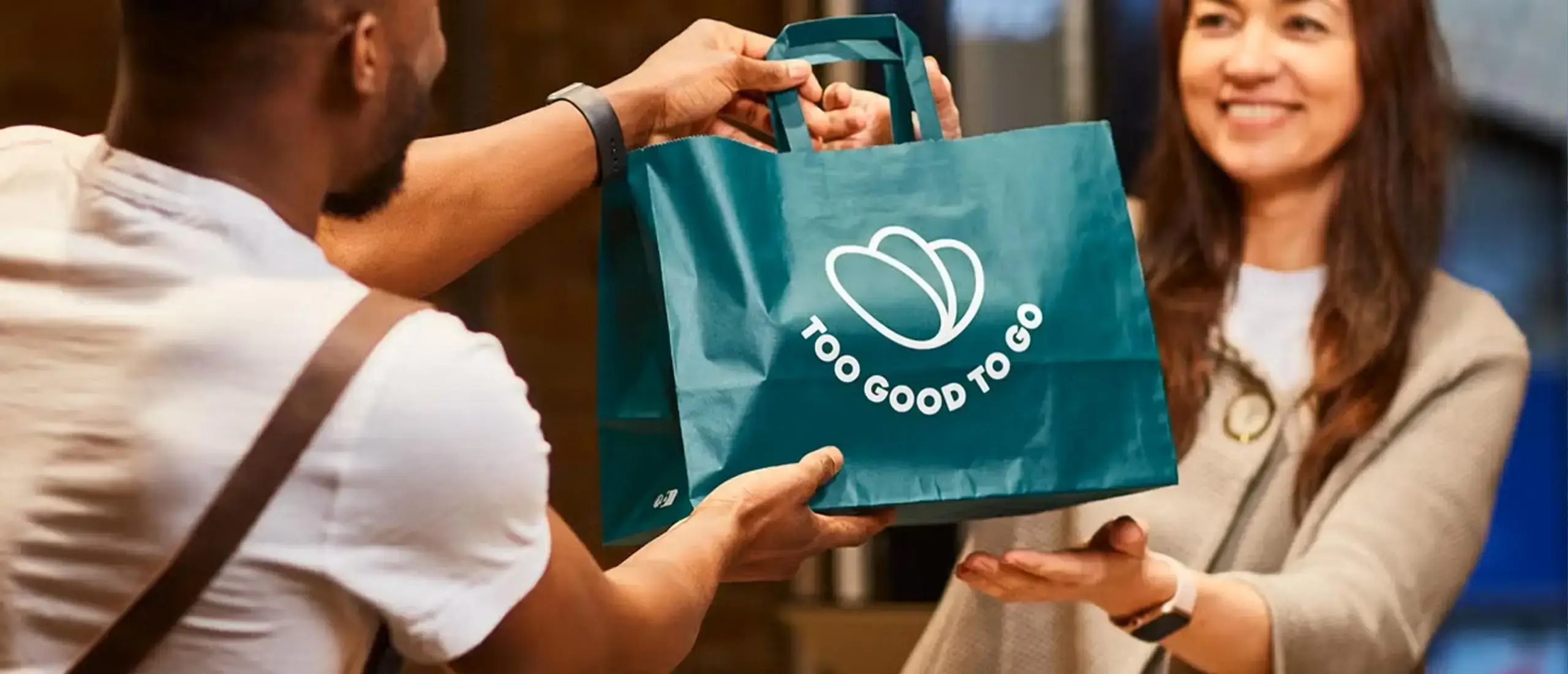 Utilus gaat een samenwerking aan met Too Good To Go om voedselverspilling op de werkplek tegen te gaan.